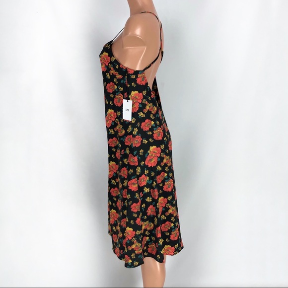LPA Button Up Slip Dress In Rose Garden - Picture 10 of 15